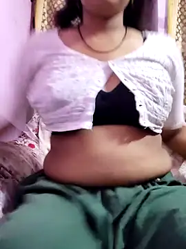 Snapshot of Legend_choice chatting on April 8, 2:11 am Legend choice online show from April 8, 2:11 am