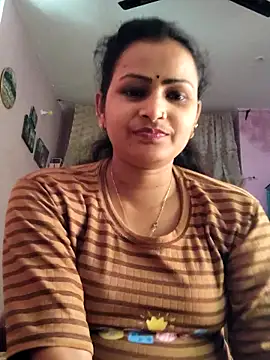 Snapshot of Legend_choice chatting on April 11, 7:45 am Legend choice online show from April 11, 7:45 am