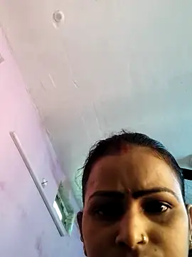 Snapshot of Legend_choice chatting on April 13, 5:35 am Legend choice online show from April 13, 5:35 am