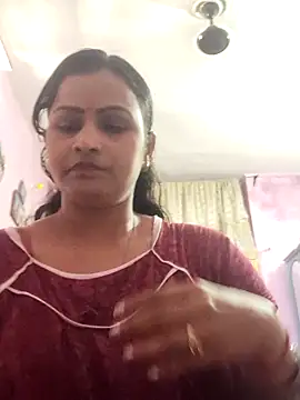 Snapshot of Legend_choice chatting on April 14, 6:30 am Legend choice online show from April 14, 6:30 am