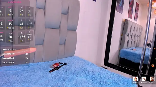 Snapshot of BLACKANDWHITE_03 chatting on April 10, 9:14 am BLACKANDWHITE 03 online show from April 10, 9:14 am