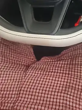 darkromeo99 online show from April 17, 5:21 am