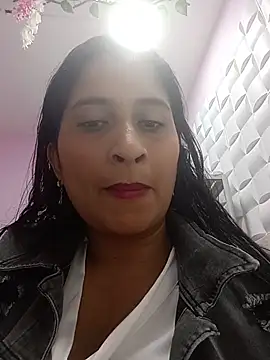 SofiaMendez1  online show from May 23, 4:11 pm