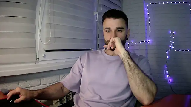 DaddySlava online show from April 28, 6:57 pm