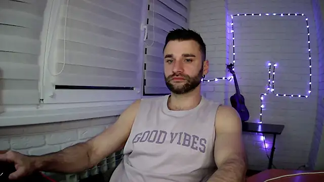DaddySlava online show from May 3, 8:26 pm