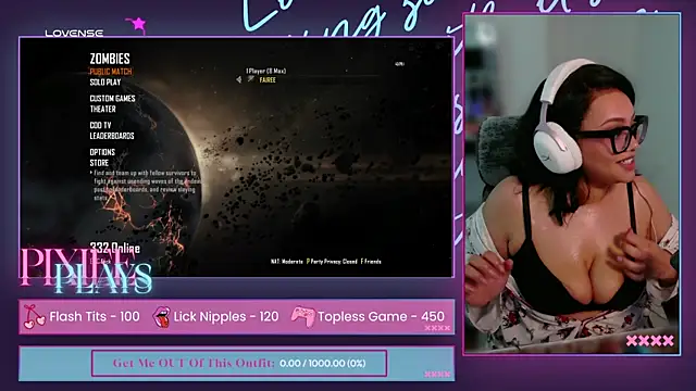 PixieePlays online show from April 9, 10:04 pm