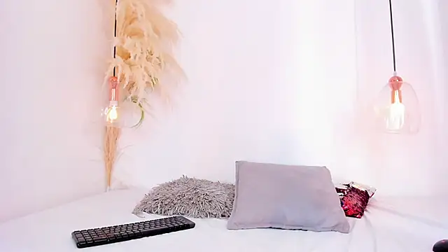Alexa fox669 online show from May 19, 1:17 pm