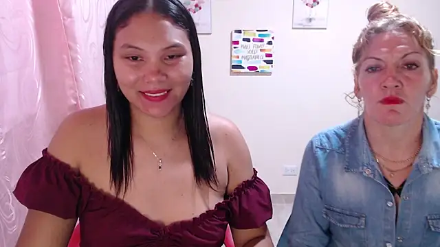 juliachannelhot online show from April 27, 10:19 pm