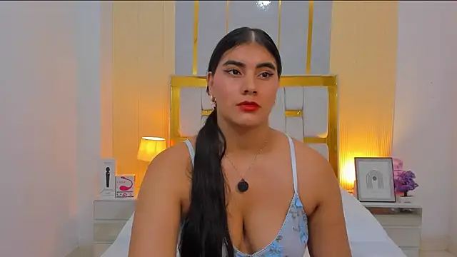 Alara Keyy online show from May 6, 12:41 am