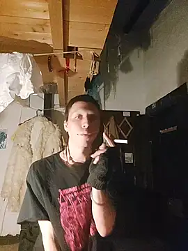 imsarahhh online show from April 10, 11:20 pm