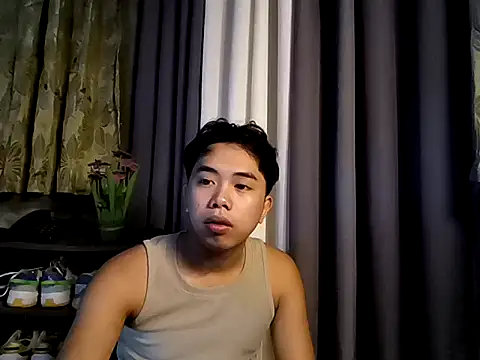 urNaugthy JndxzZ online show from April 21, 3:39 pm