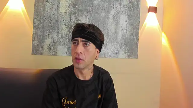 Snapshot of PODEROSO_SAMAEL chatting on April 8, 3:50 am PODEROSO SAMAEL online show from April 8, 3:50 am