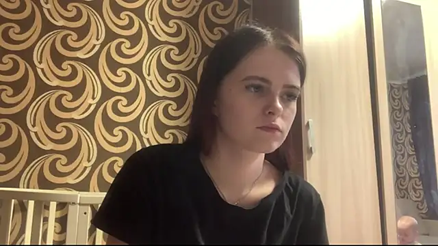 KikiAmino online show from April 22, 2:07 pm