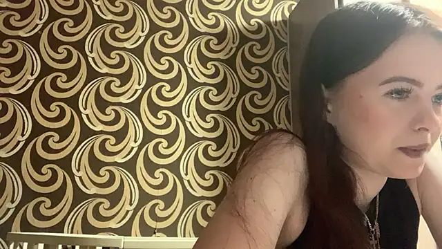 KikiAmino online show from May 8, 5:13 am