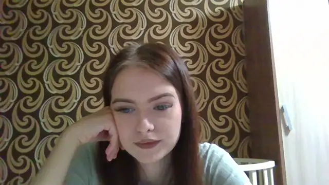 Snapshot of KikiAmino chatting on May 30, 5:15 am KikiAmino online show from May 30, 5:15 am