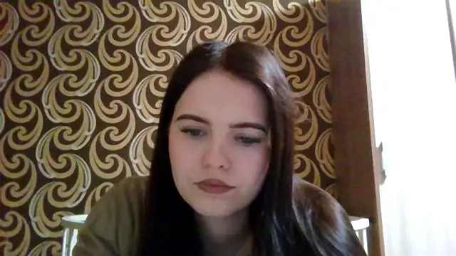 Snapshot of KikiAmino chatting on June 5, 5:14 am KikiAmino online show from June 5, 5:14 am