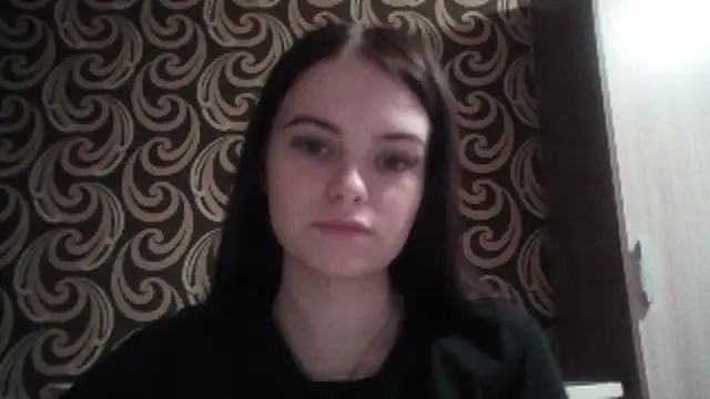 Snapshot of KikiAmino chatting on July 1, 5:20 am KikiAmino online show from July 1, 5:20 am