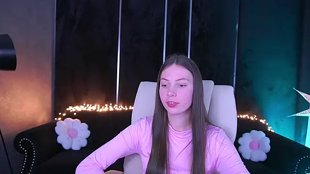 BabyLumi online show from April 29, 1:04 pm