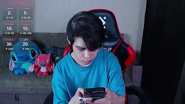 Snapshot of KennyOrtiz chatting on April 10, 8:41 am KennyOrtiz online show from April 10, 8:41 am