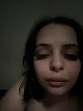 MiaKittyx0 online show from July 9, 4:33 pm