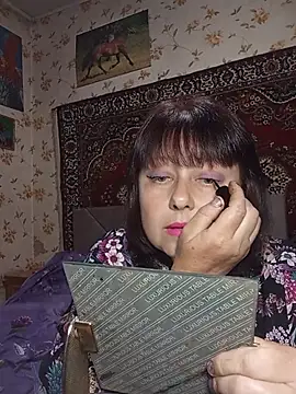 Snapshot of AuroKaria chatting on June 1, 2:08 pm AuroKaria online show from June 1, 2:08 pm