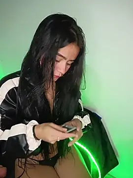 Mia Flamee online show from April 11, 11:03 am