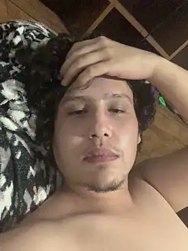 Snapshot of FehNSFW chatting on April 7, 1:50 am FehNSFW online show from April 7, 1:50 am