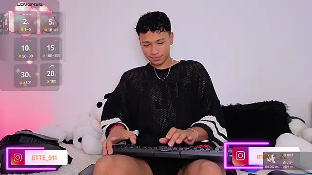 ETTE MOON online show from May 1, 10:47 pm
