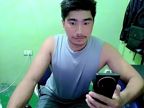 Hunkfireman online show from April 4, 1:52 pm