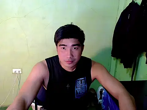 Hunkfireman online show from April 7, 12:33 am