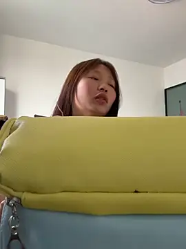 L7D8521 online show from May 28, 2:09 am