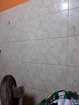 bbzinhas26 online show from April 10, 9:25 am