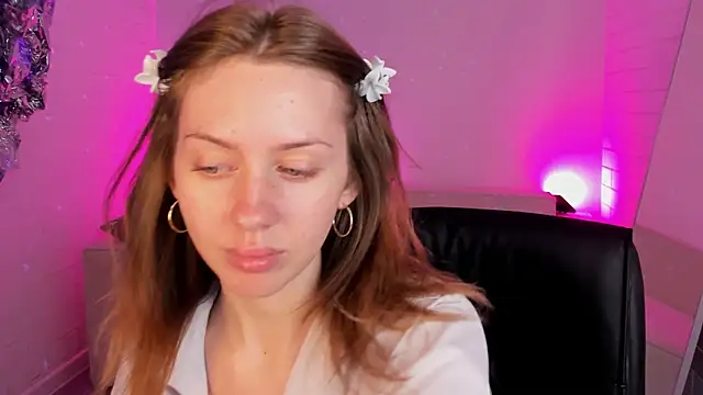 MeganClapp online show from May 29, 5:05 am