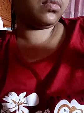 Snapshot of Hot-Kareena chatting on April 4, 7:06 am Hot-Kareena online show from April 4, 7:06 am