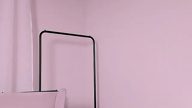 Snapshot of SadeHowen chatting on April 9, 6:24 pm SadeHowen online show from April 9, 6:24 pm