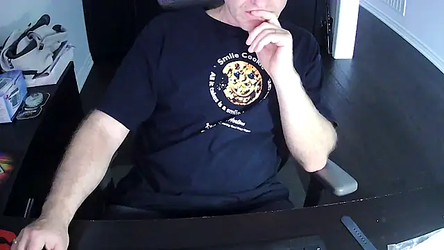 Shalun2000 online show from May 23, 5:39 pm