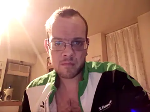 pig94pig online show from April 17, 8:23 pm