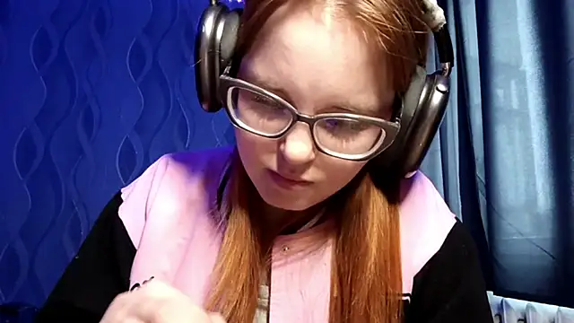 Sheriscute online show from April 10, 7:24 am