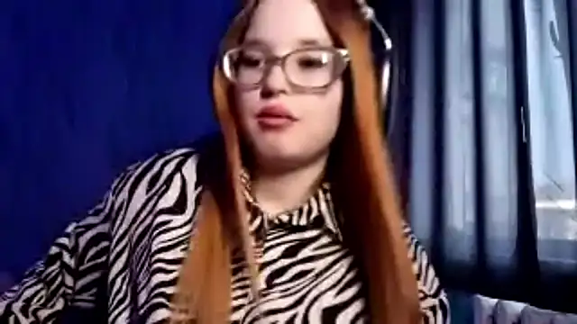 Sheriscute online show from April 13, 1:05 pm