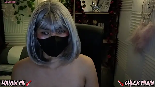 Snapshot of GoddessCallista chatting on July 15, 1:49 pm GoddessCallista online show from July 15, 1:49 pm