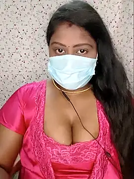 Romantic Woman online show from May 4, 6:48 pm