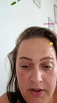 Snapshot of Blondibaby chatting on July 12, 2:19 pm Blondibaby online show from July 12, 2:19 pm