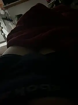 pelgaazul01 online show from April 4, 1:15 am