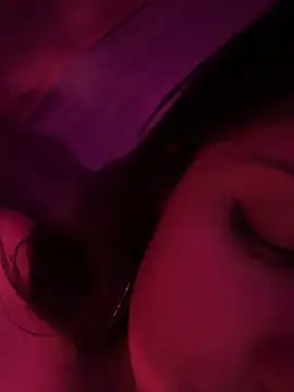 Snapshot of Abi_Jtg chatting on April 8, 6:46 am Abi Jtg online show from April 8, 6:46 am