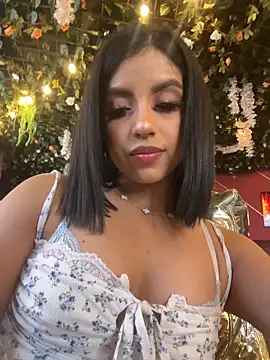 Snapshot of SusanneGrace chatting on April 30, 8:57 pm SusanneGrace online show from April 30, 8:57 pm