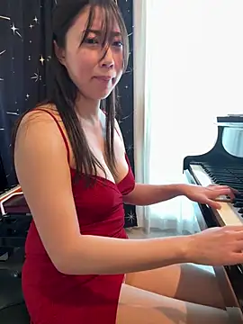 hiyori hiyochan online show from August 2, 4:44 am