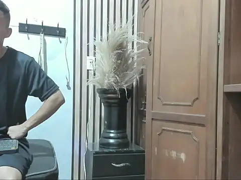 DilanAndKing online show from May 26, 1:07 pm