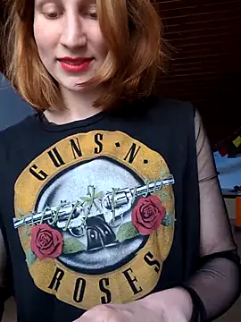 Julialexxxx online show from April 8, 10:04 am