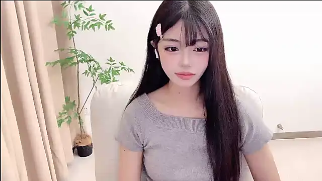 Snapshot of Kitteovo chatting on June 23, 7:12 pm Kitteovo online show from June 23, 7:12 pm