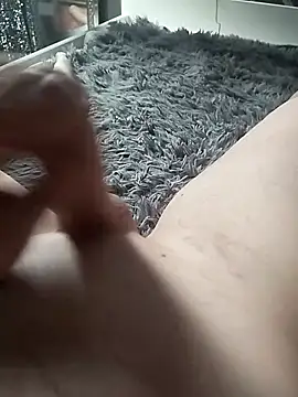 AneLuka3842 online show from April 7, 8:59 am